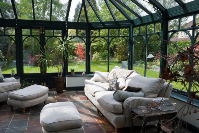 Reasons to Consider Adding a Sunroom to Your Home